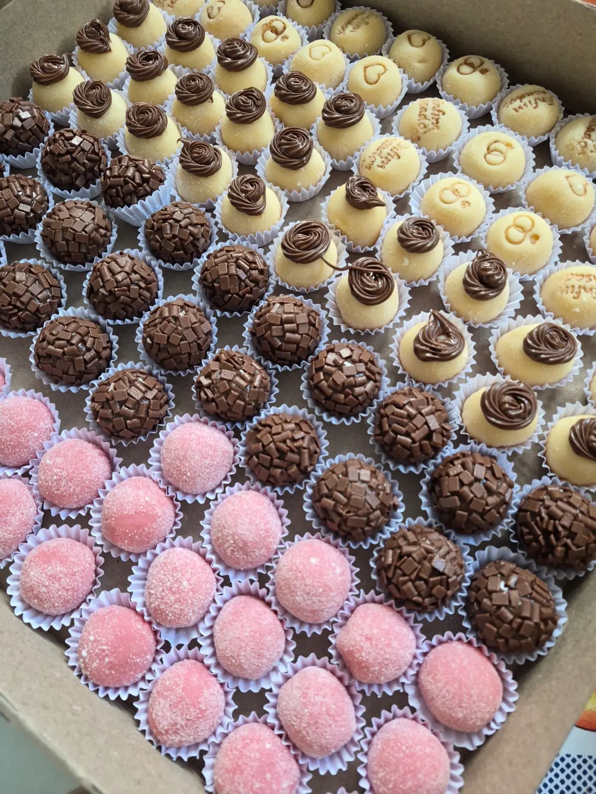 Docinhos especiais da D’Lola Doceria