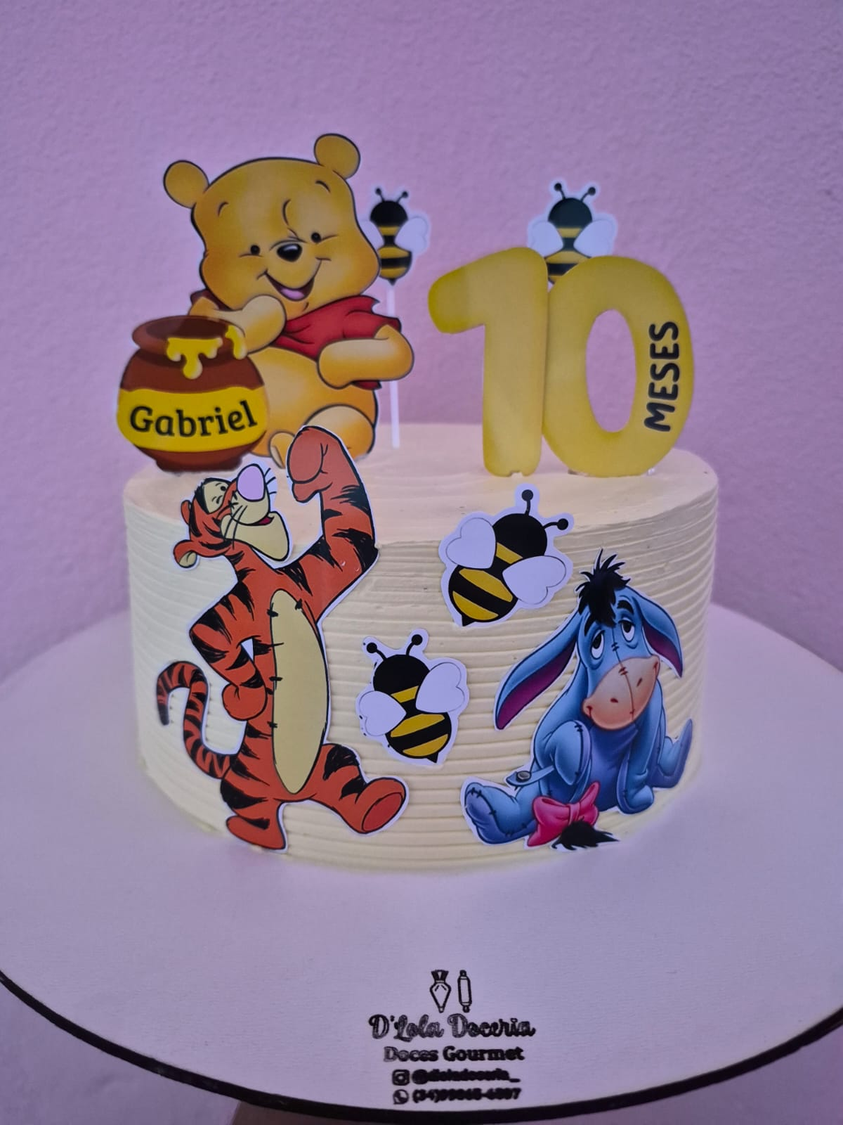 Bolo creme tema Ursinho Pooh